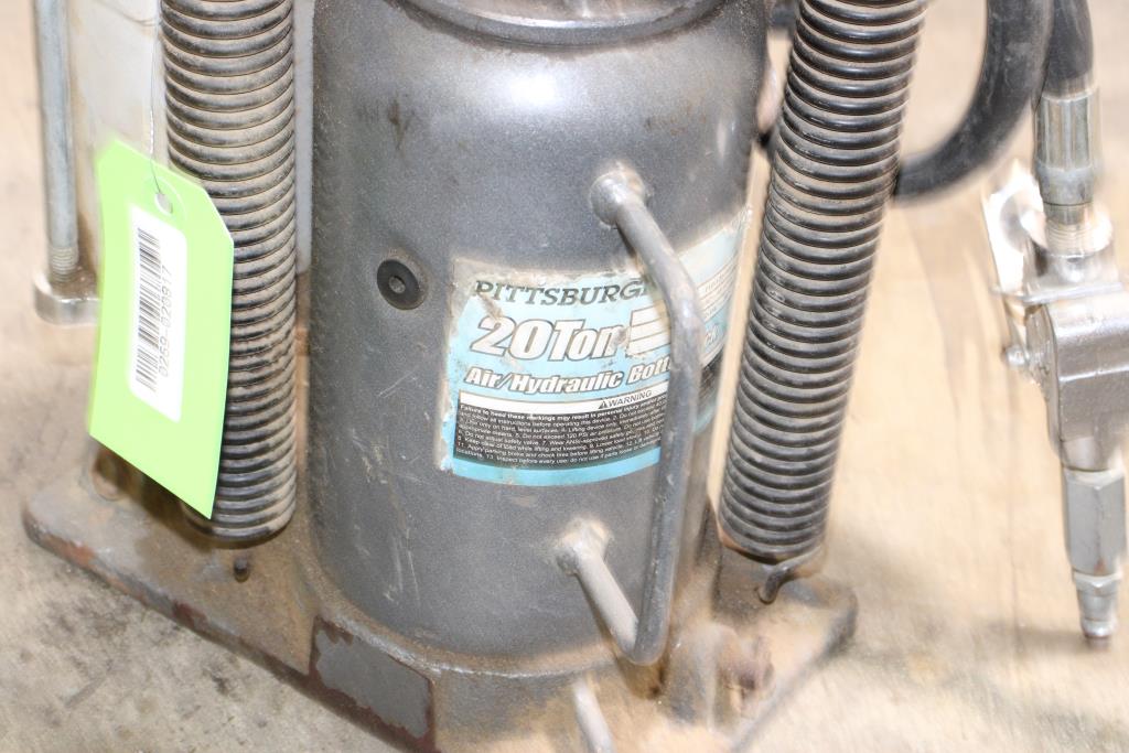 Pittsburgh 20 Ton Air Hydraulic Bottle Jack Property Room
