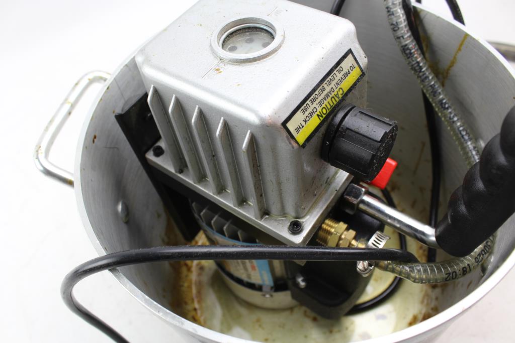 Pittsburgh 98076 Vacuum Pump In Pot With Harvard Vacuum Gauge; 3 Pieces