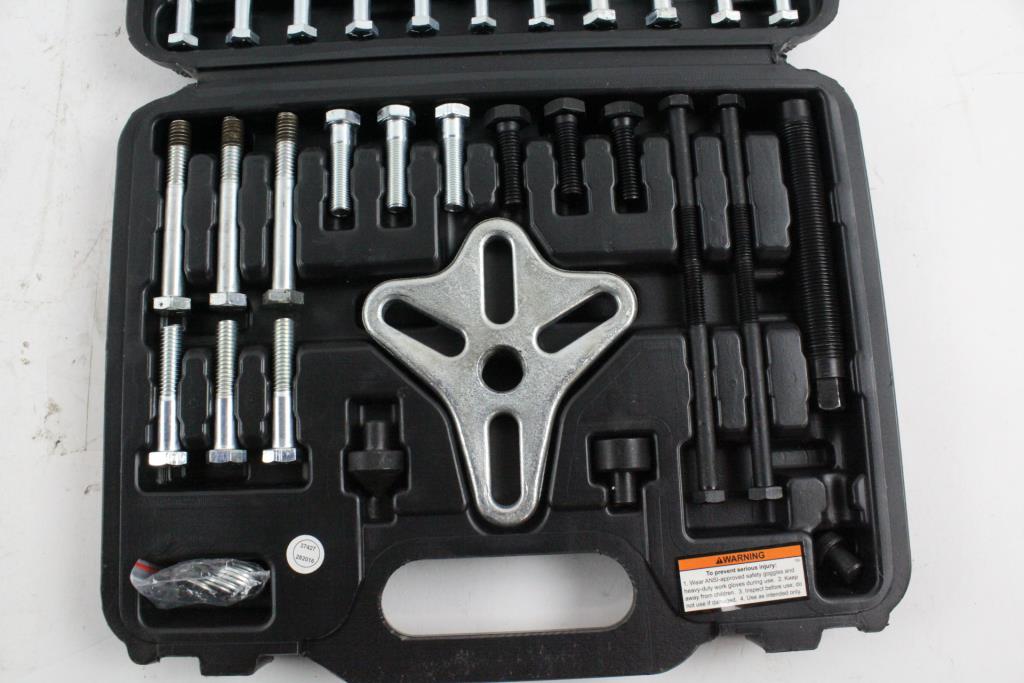 Pittsburgh Automotive BoltType Wheel Puller Set Property Room