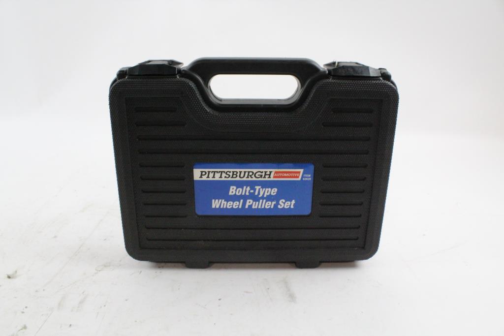 Pittsburgh Automotive BoltType Wheel Puller Set Property Room
