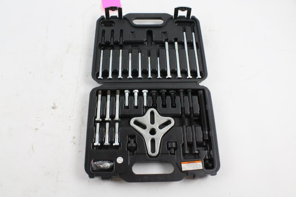 Pittsburgh Automotive BoltType Wheel Puller Set Property Room