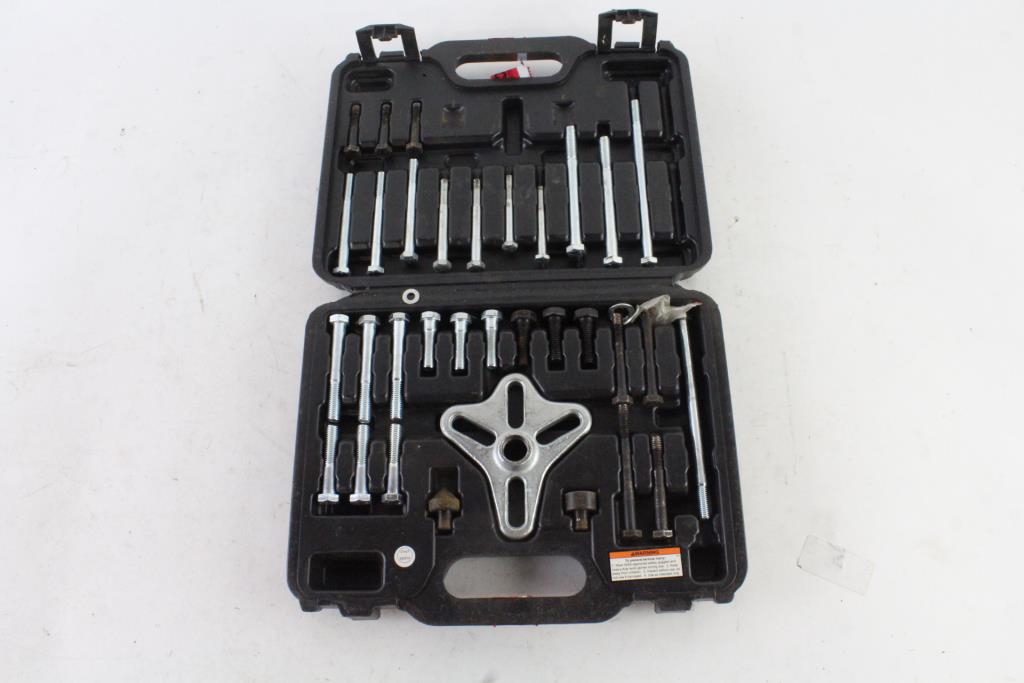 Pittsburgh Bolt Type Wheel Puller Set Property Room