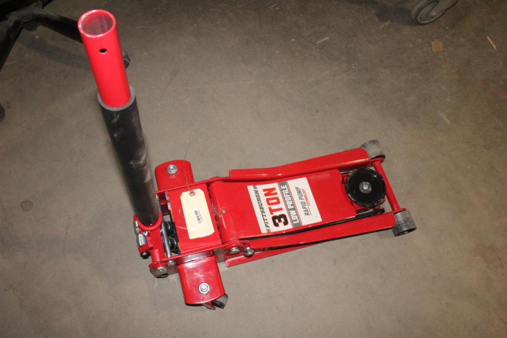 Pittsburgh Floor Jack Property Room