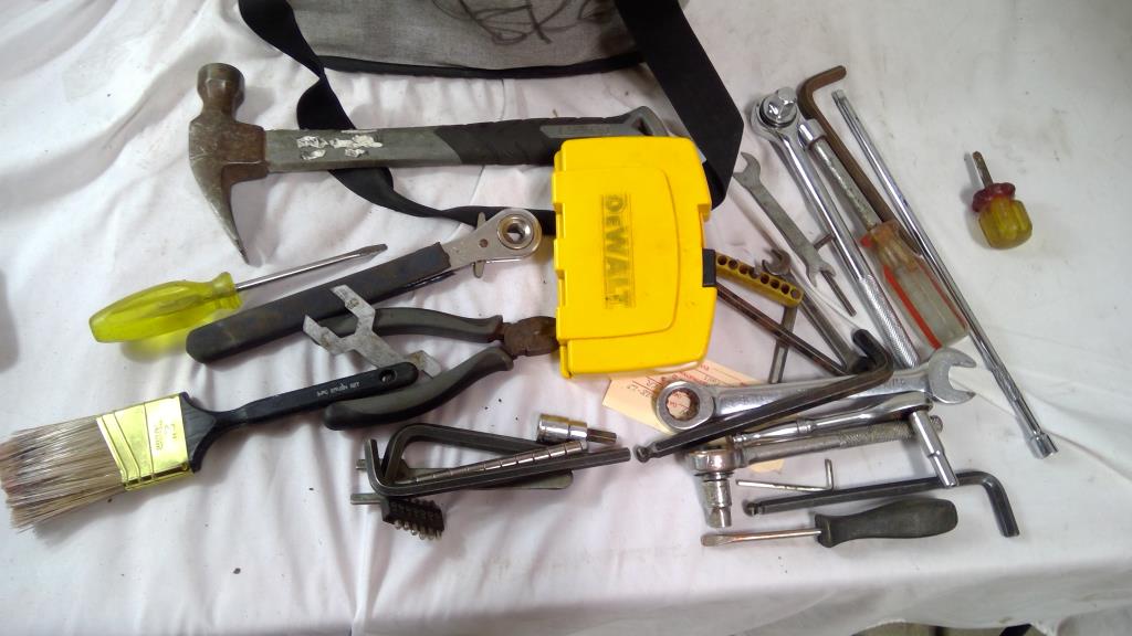 Pittsburgh Hammer, Dewalt Drill Bit Set Case, Sockets, And More, 30