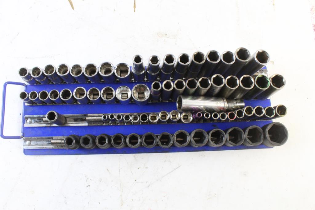 Pittsburgh Sockets, 30+ Pieces Property Room