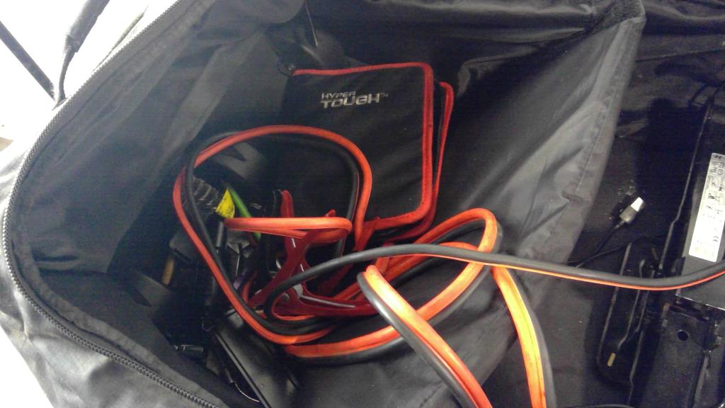 Pittsburgh Tubeless Tire Repair Kit And More, 3+ Pieces Property Room