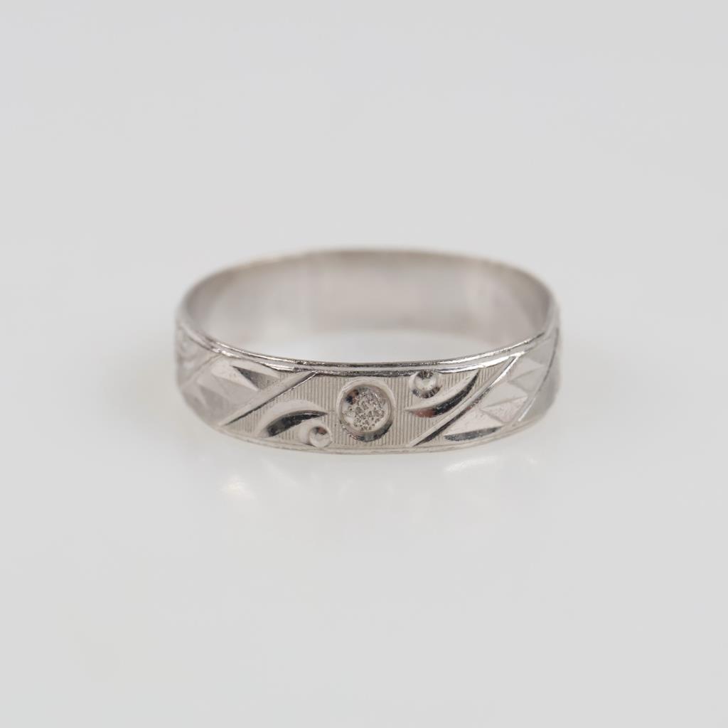 Platinum Carved Band