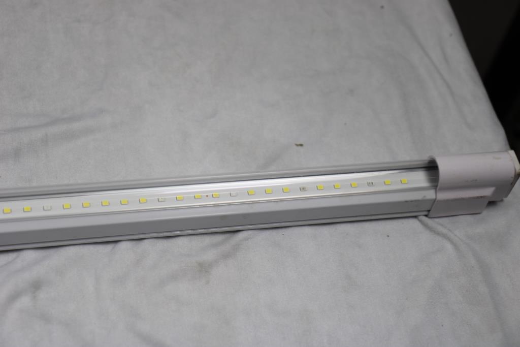 Platinum Horticulture 9000k Led Clone Light | Property Room