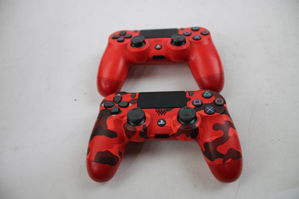 Playstation Controllers, 2 Pieces And UFC 3 Game