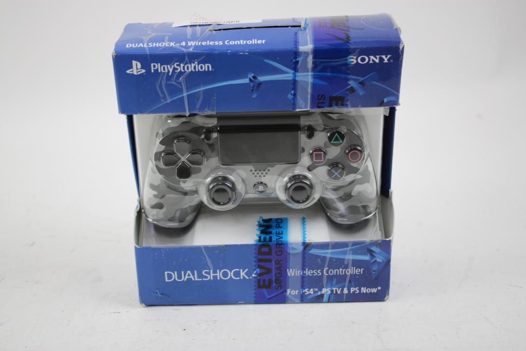 PlayStation Dualshock 4 Controller