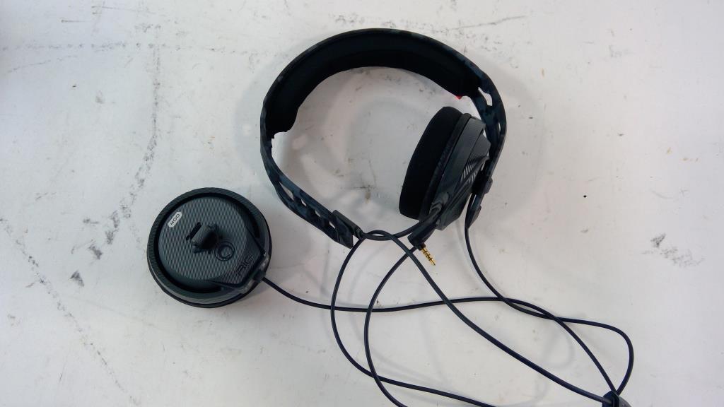 PLT Headphones | Property Room