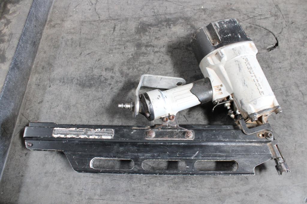Pneutools Air Nail Gun