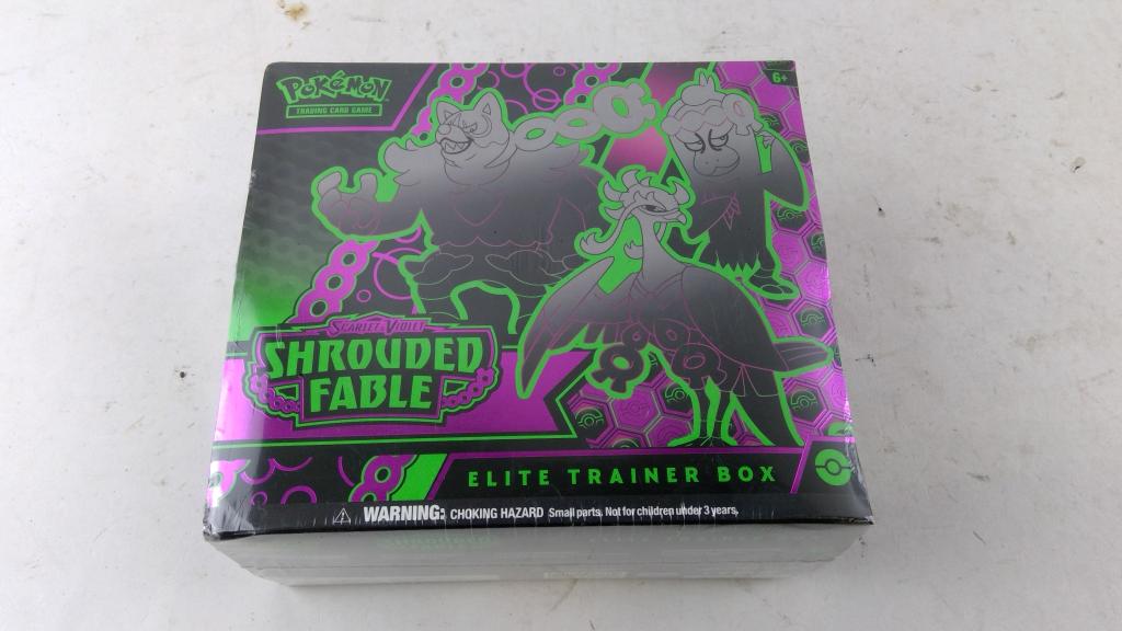 Pokemon Shrouded Fable Elite Trainer Box