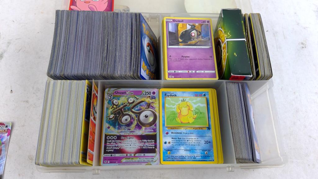 Pokemon Trading Cards 50+ Pieces