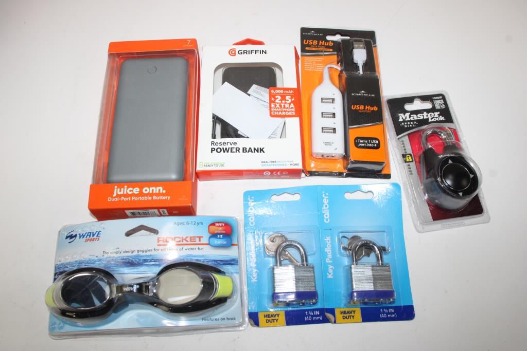 Portable Battery Pack,Ipad,Usb Hub Port And More Property Room