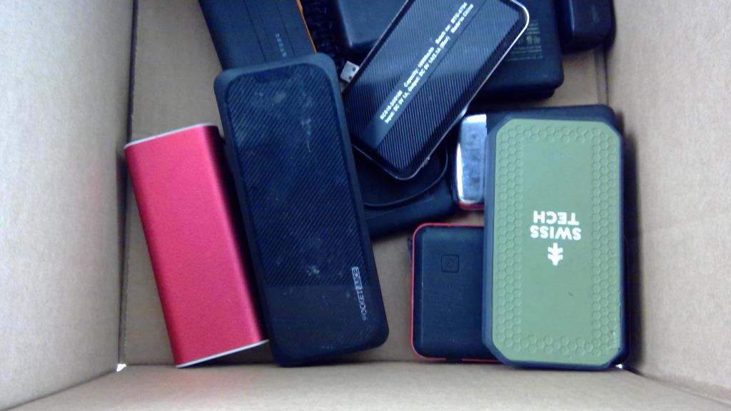 Portable Charger Bulk Lot, 7+ Pieces Property Room