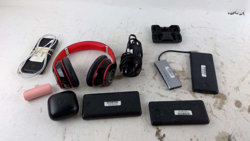 Portable Chargers And More 5+ Pieces