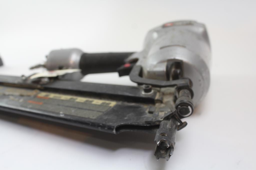 Porter Cable FR350A Round Head Framing Nailer Property Room