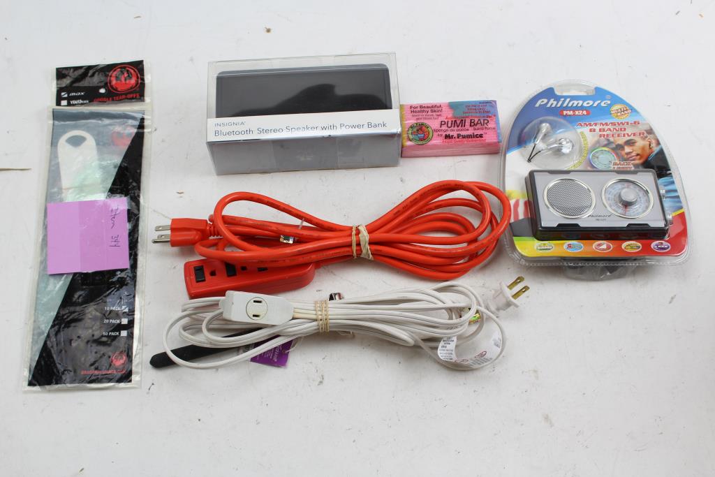 insignia speaker with power bank