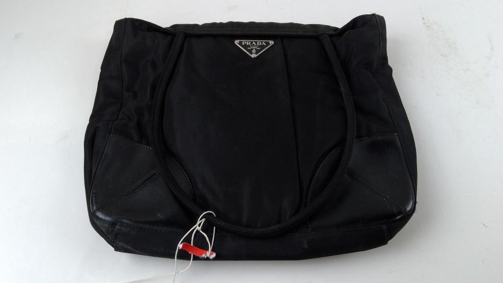 Prada Designer Hand Bag - Doublechecked By Entrupy
