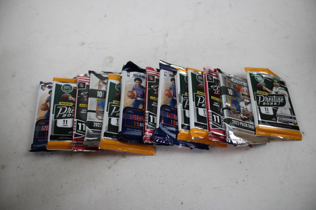 Prizm & NBA Hoops Basketball, Football & Hockey Cards