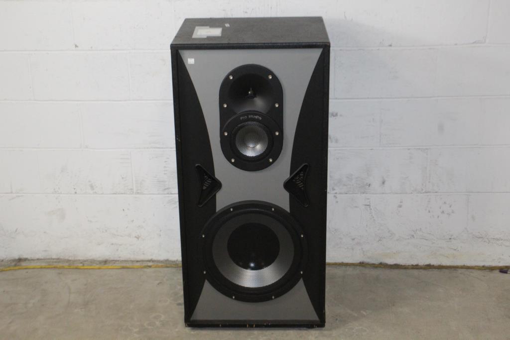 pro studio home speakers