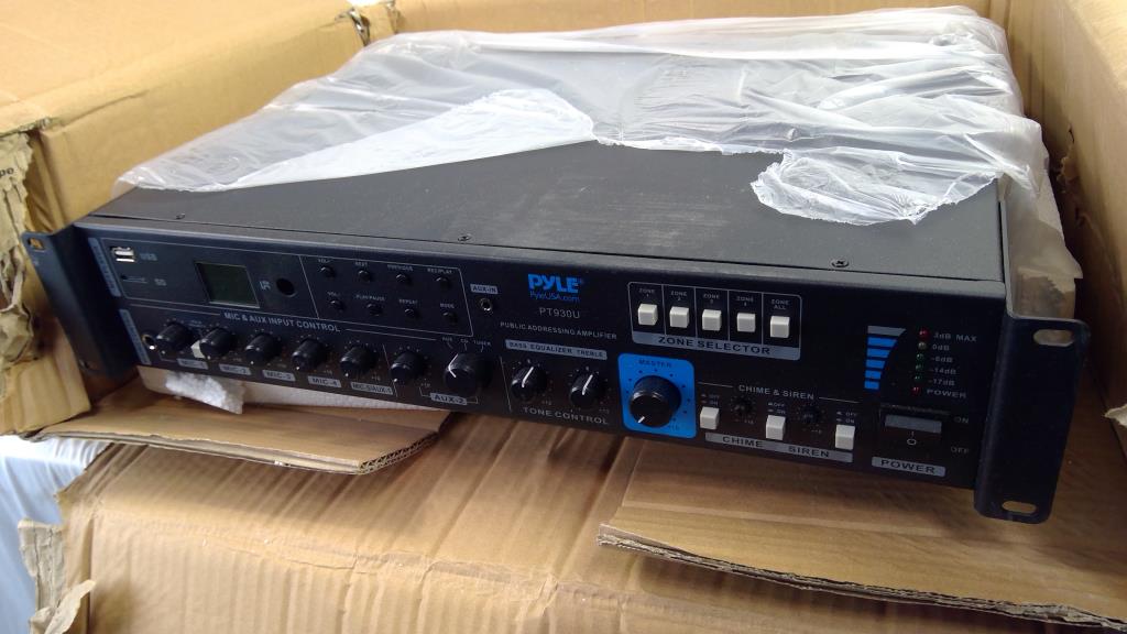 Pyle PT930U Amplifier