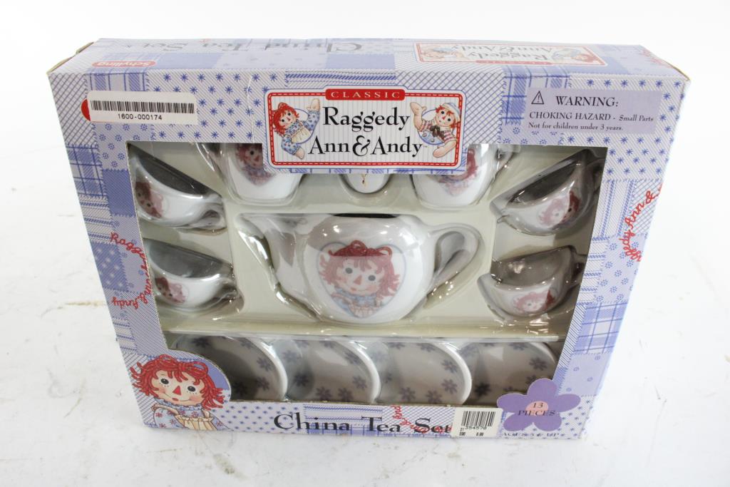 Raggedy Ann And Andy China Tea Set Property Room