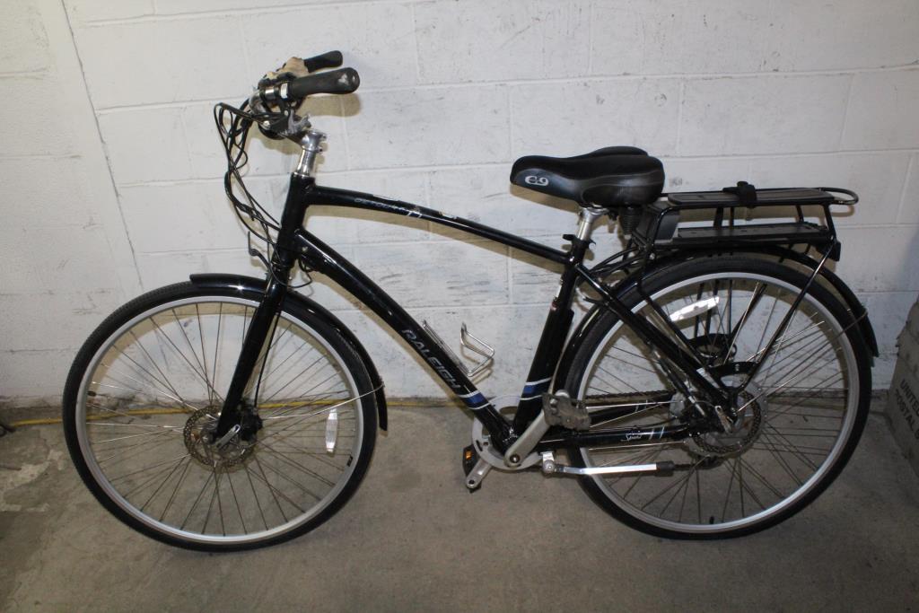 raleigh detour hybrid bike