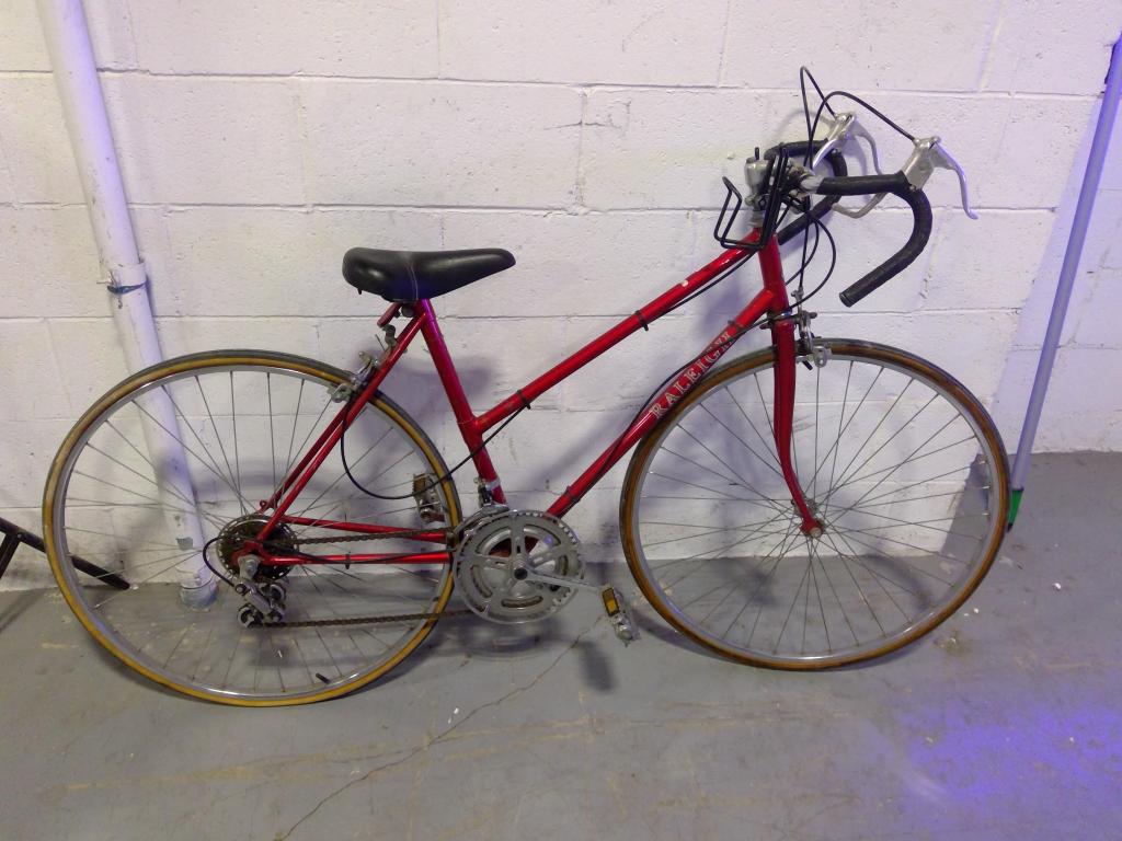 Raleigh Road Bike