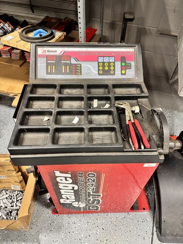 Ranger Wheel Balancer VC# 00224326 (Orlando, FL 32811)