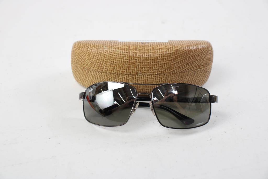 Ray Ban Sunglasses | Property Room
