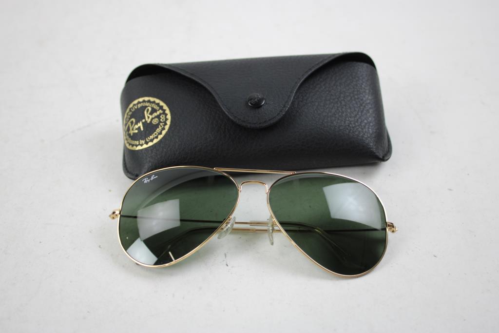 Ray-Ban Aviator Sunglasses
