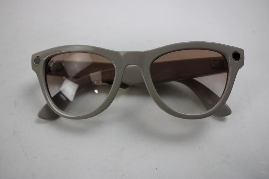 Ray-Ban Sunglasses - NON FUNCTIONAL META