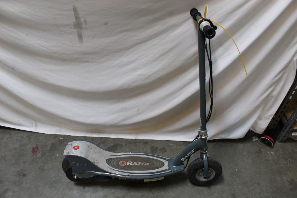 Razor E300 Electric Scooter Property Room