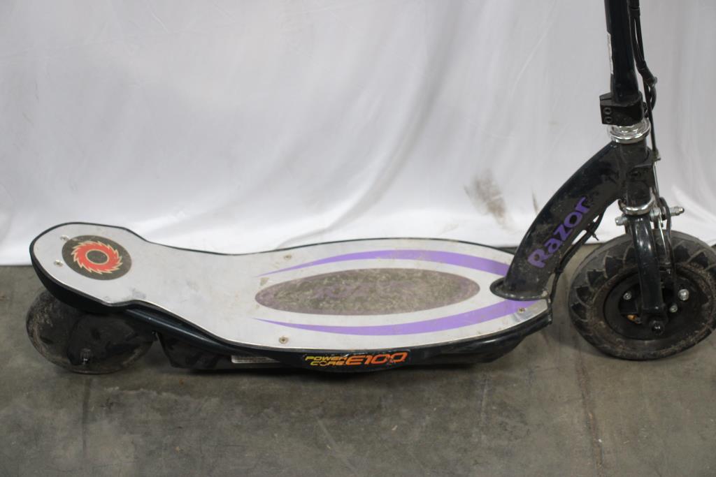 Razor Power Core Electric Scooter | Property Room