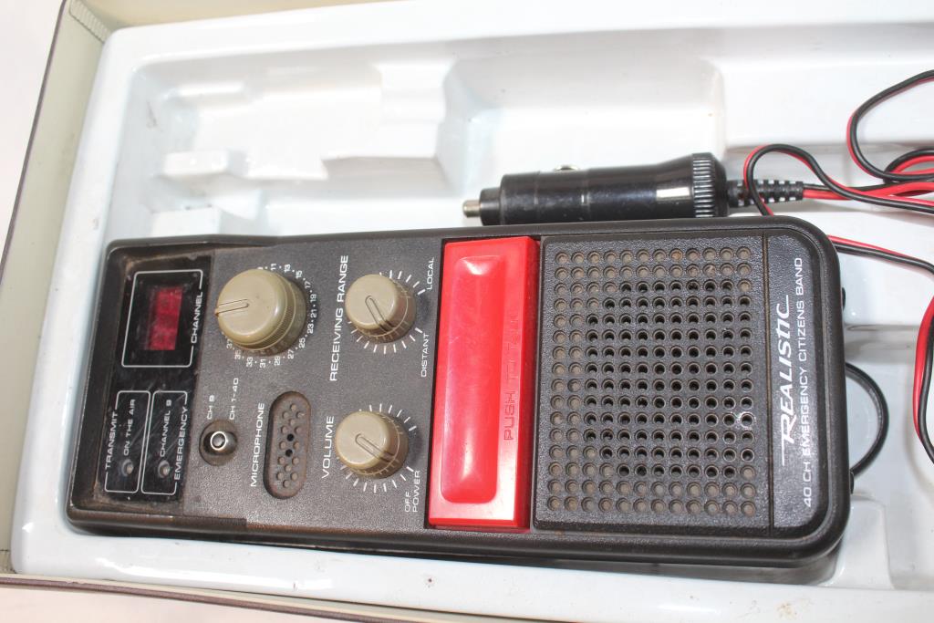 Realistic 40ch Citizens Band Transceiver Property Room