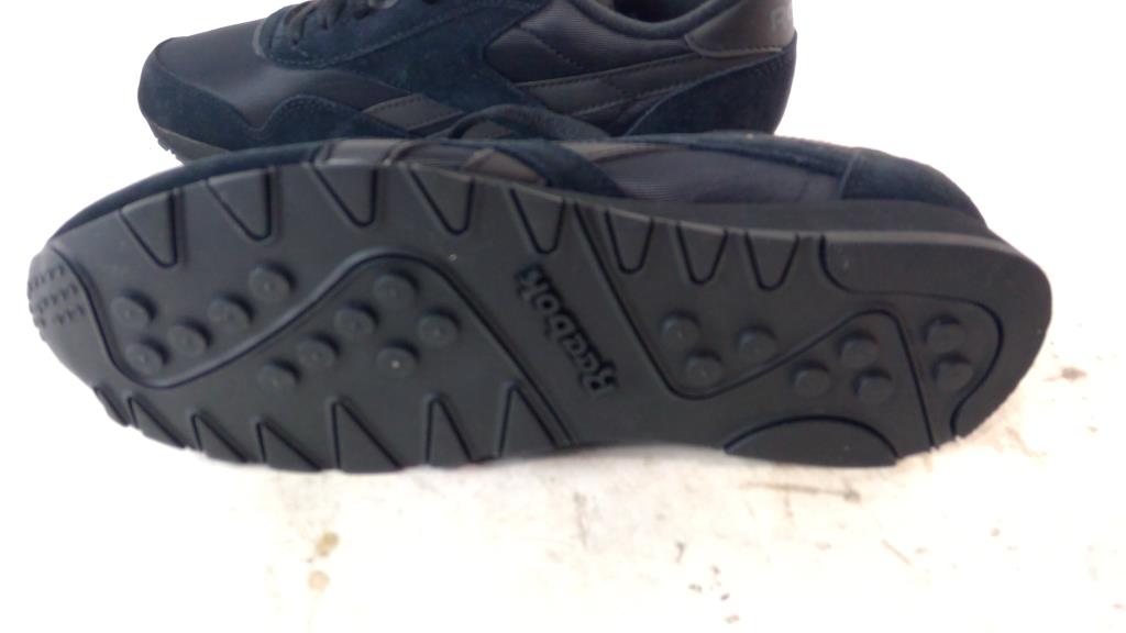 mens running shoes size 8.5