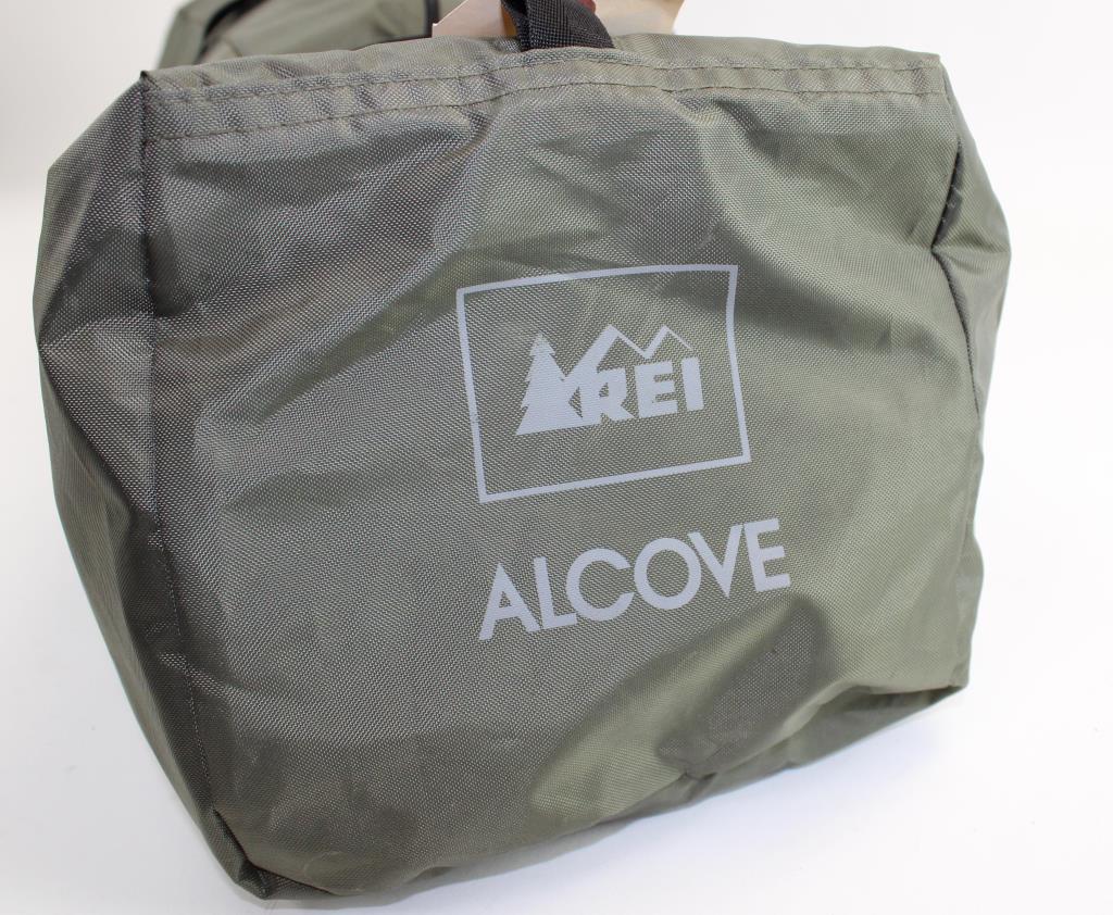Rei Alcove Freestanding Shelter Canopy Property Room