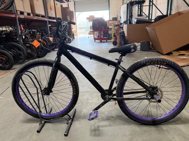Ride Out Supply 27.5 Inch City Bike