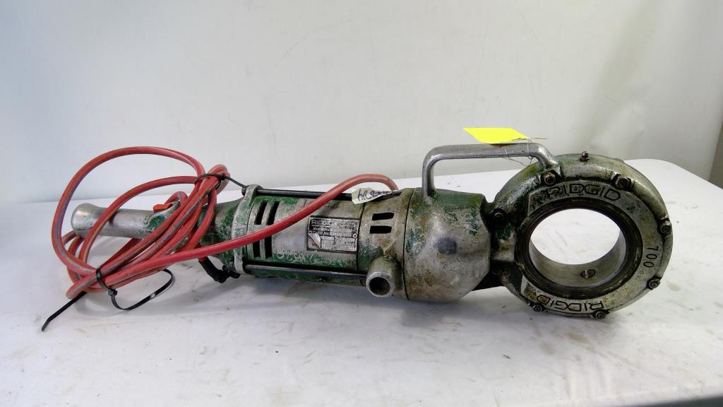 Ridgid Heavy Duty Power Drive Pipe Threader 700