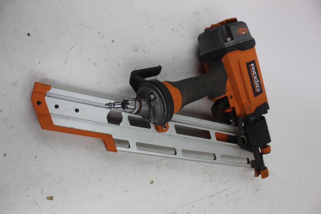 Ridgid Model R350CHE Clipped Head Framing Nailer Property Room