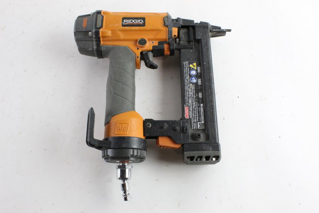Ridgid Pneumatic Finish Stapler Property Room