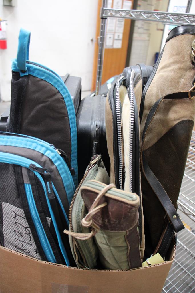 Rifile Cases 11 Pieces | Property Room