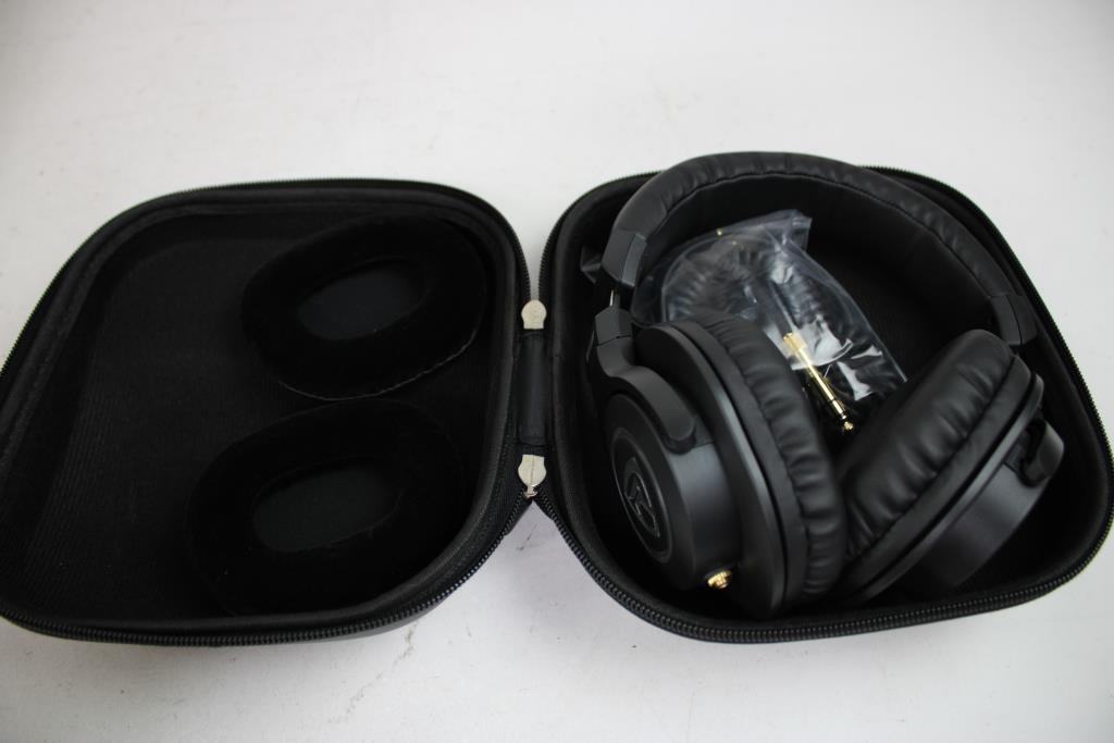 Rockville Pro-M50 Studio Headphones With Numark Pro Cartridge