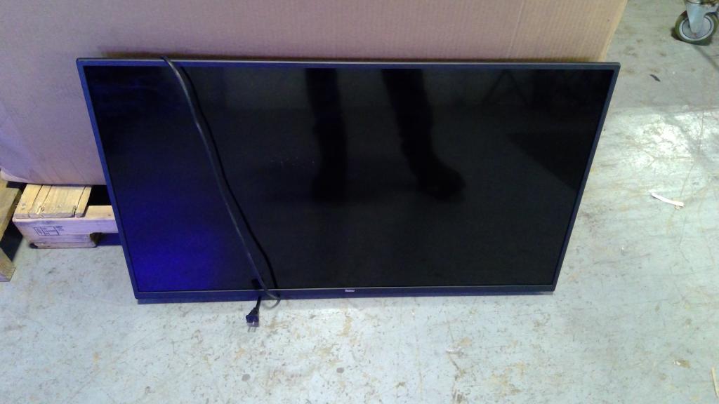 Roku 40" LCD TV