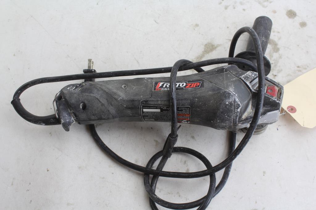 RotoZip RFS1000 Zip Saw Property Room