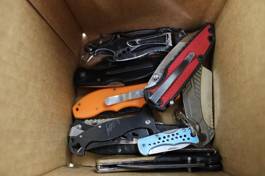 Ruko, Tac-Force, Husky And Other Knives, 13 Pieces