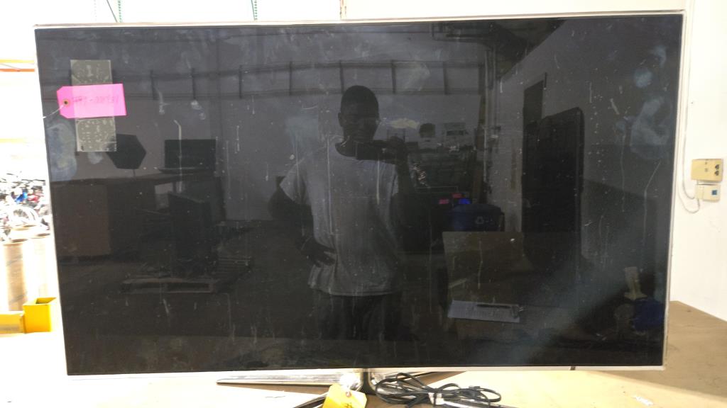 Samsung 55" Flatscreen Tv