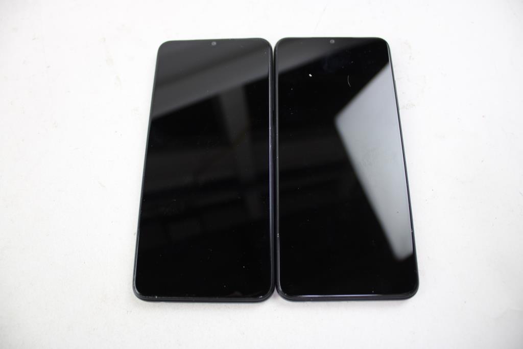 Samsung Cell Phone Lot, 2 Pieces, Sold For Parts